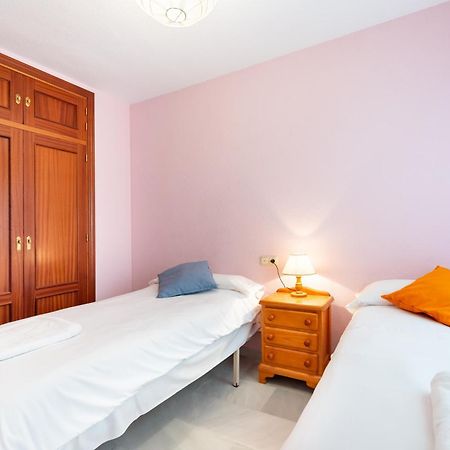 Wintowinrentals 1ª Linea De Playa, Parking Y Wifi Rincon de la Victoria Exterior photo